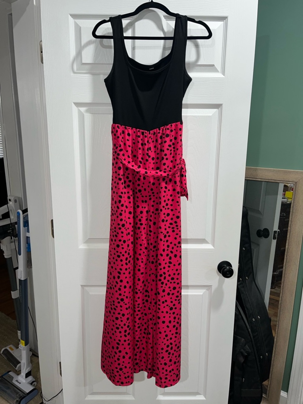 Black and pink Tank Top romper